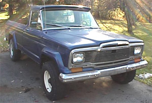 1968 Jeep J-3000 passenger's side view